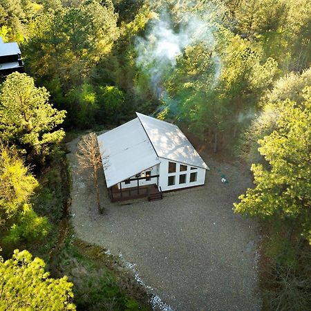 New Farmhouse-Chic Cabin With Hot Tub & Firepit Брокен-Боу Экстерьер фото