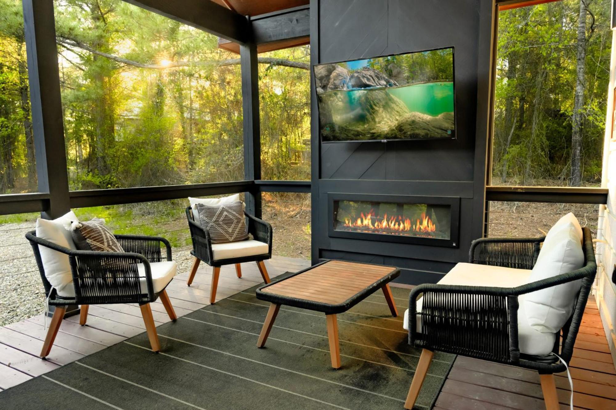 New Farmhouse-Chic Cabin With Hot Tub & Firepit Брокен-Боу Экстерьер фото
